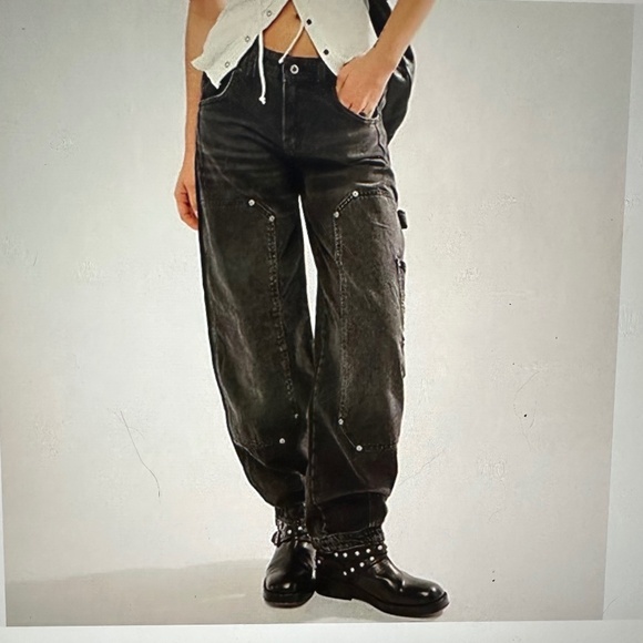 We the free Loren High-Rise Barrel Carpenter Jeans. NWOT - Picture 7 of 7